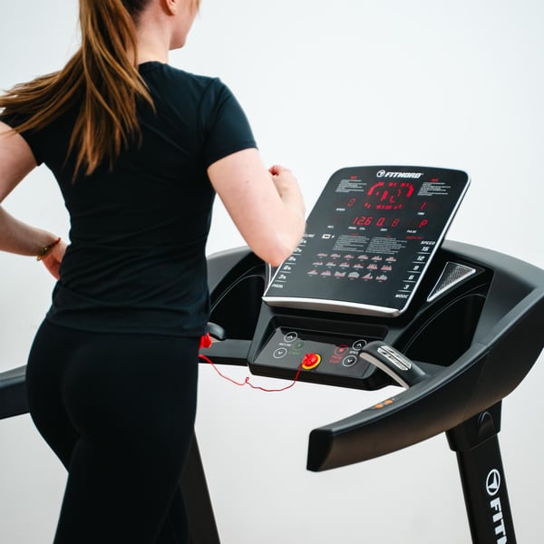 FitNord Sprint 300 Juoksumatto (SYKEVYÖ KAUPAN PÄÄLLE, ovh 49,90€) 3