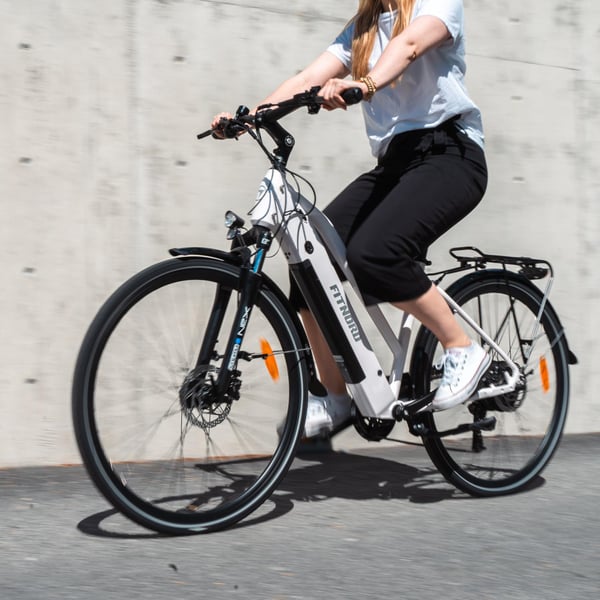 FitNord Ava 300 Sähköpyörä 2024, valkoinen (720 Wh tehoakku) 6