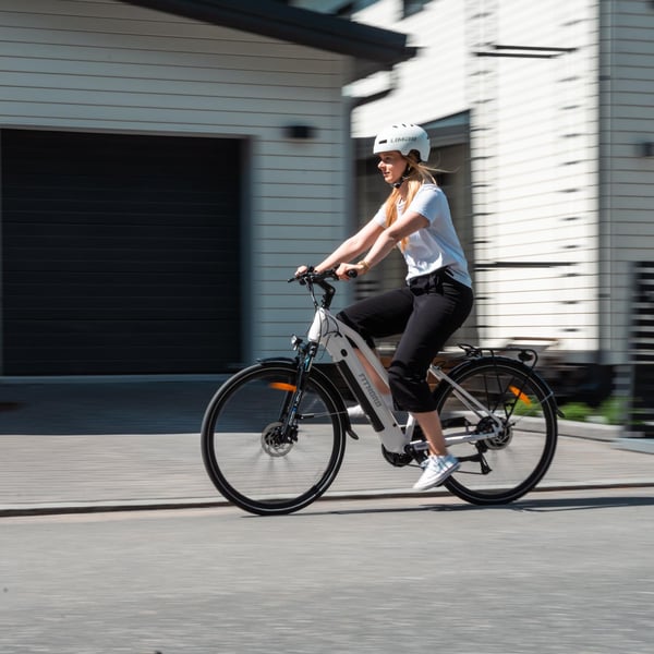 FitNord Ava 300 Sähköpyörä 2024, valkoinen (720 Wh tehoakku) 4