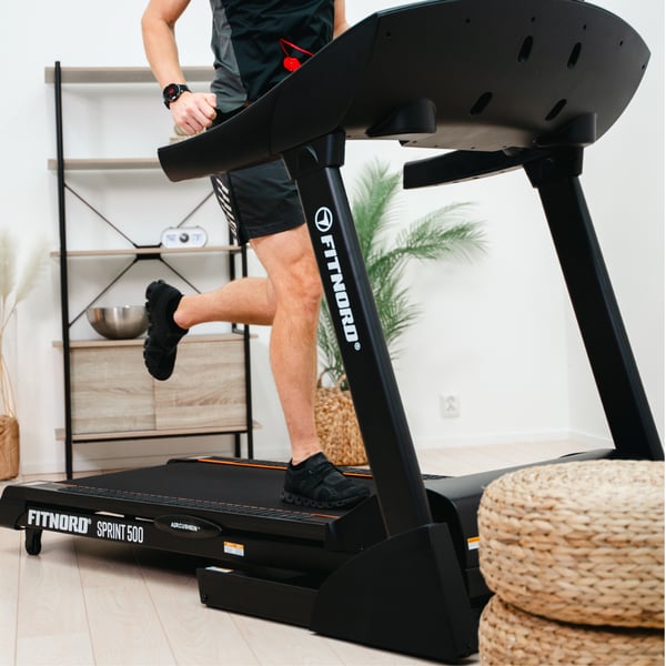 FitNord Sprint 500 Juoksumatto *VOITELUVAPAA* (SYKEVYÖ KAUPAN PÄÄLLE, ovh 49,90€) 2