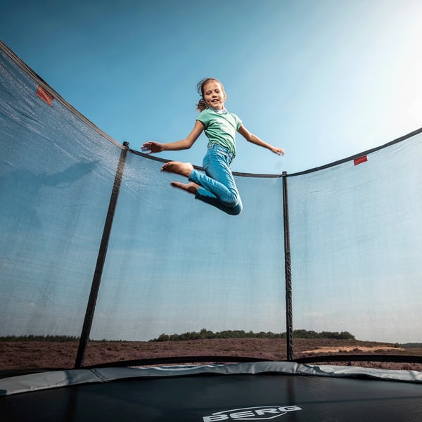 TESTIVOITTAJA - BERG Favorit Trampoliini 200 cm + Turvaverkko