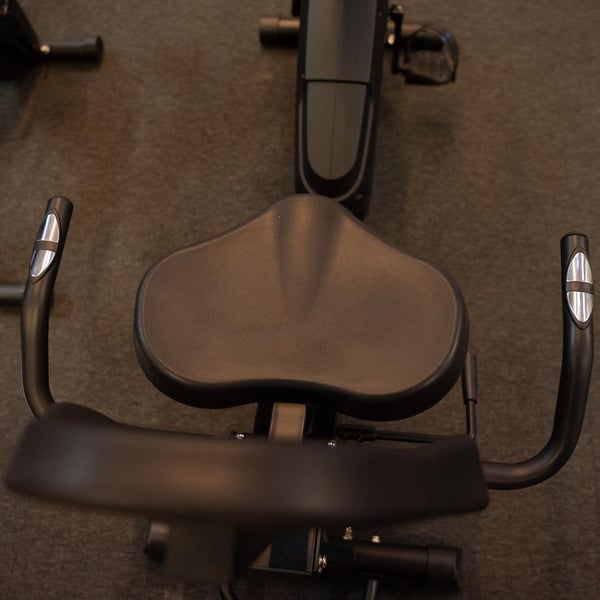 FitNord Cyclo 200R Kuntopyörä (VUODEN LISÄTAKUU JA SYKEVYÖ KAUPAN PÄÄLLE — arvo 99,80 €)