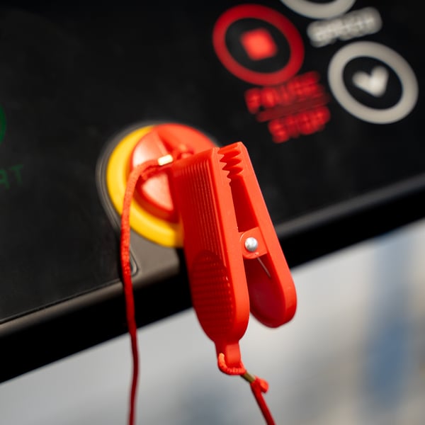 FitNord Sprint 500 Juoksumatto *VOITELUVAPAA* (SYKEVYÖ KAUPAN PÄÄLLE, ovh 49,90€)